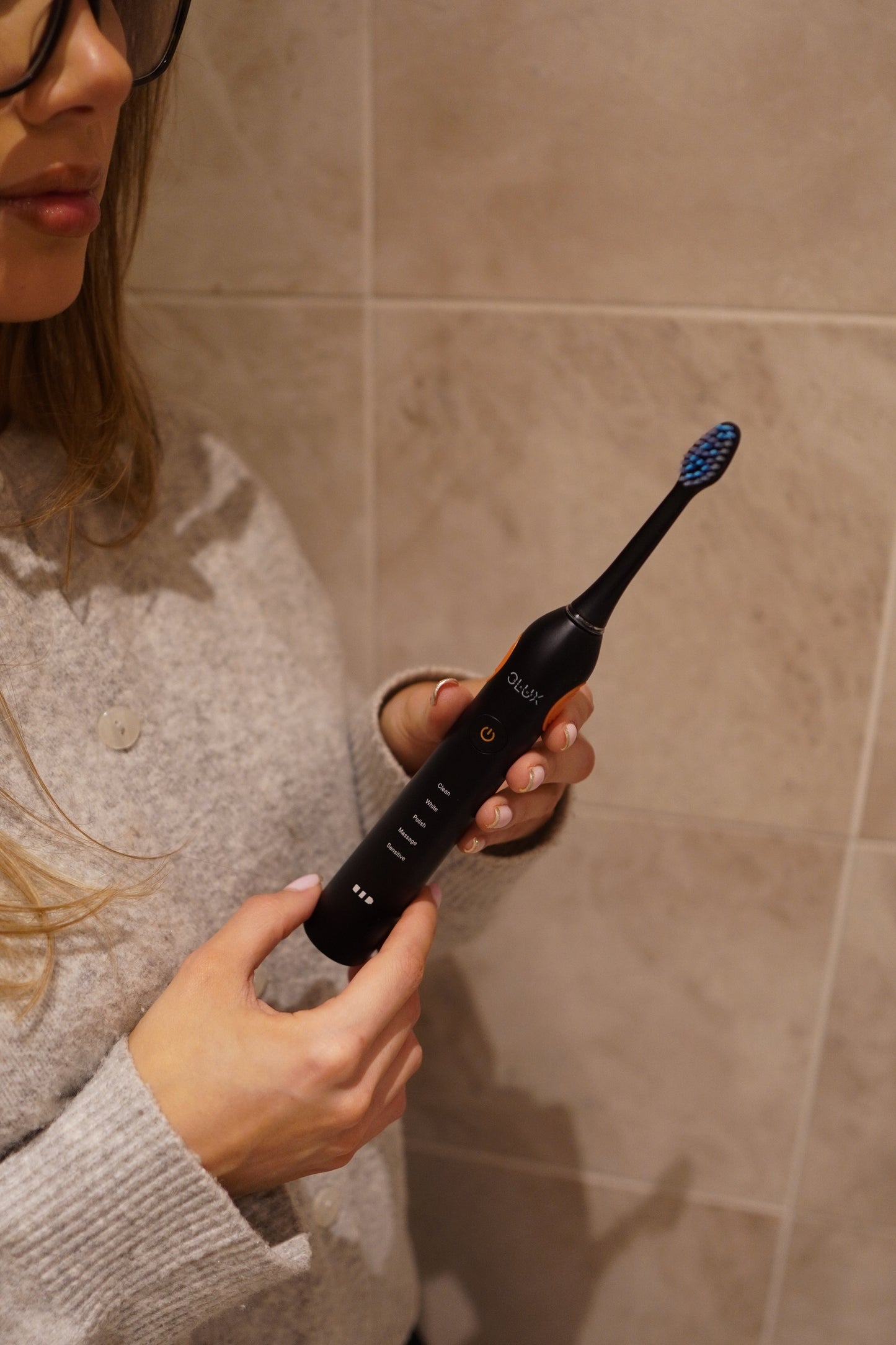 Oraluxe Sonic Toothbrush